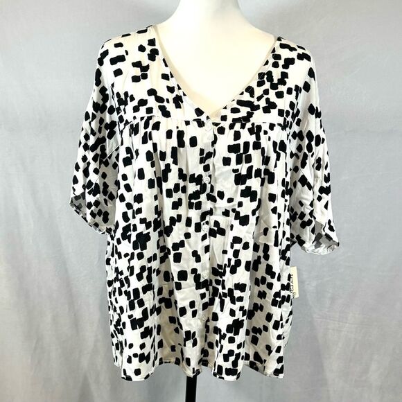 Black and white abstract print vneck pleated button front blouse top size 1X NWT - Picture 1 of 6